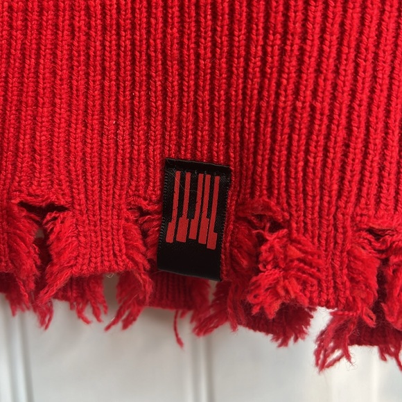 Pentatonix Red & Black Distressed Spell out Sweater. Size Large. - Picture 7 of 13